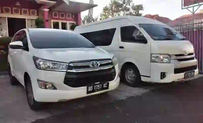 Armada Toyota Hiace dan Innova RPM Travel Palembang Curup